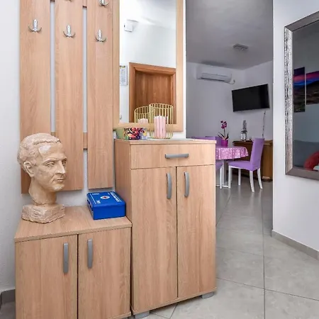 Lavanda Apartment